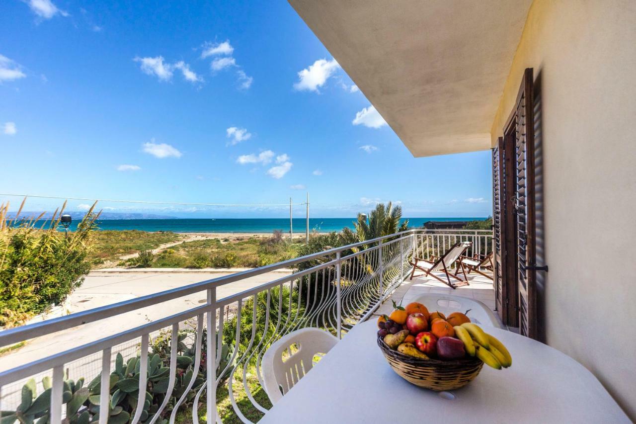Giallomare Aparthotel Marzamemi Exterior foto
