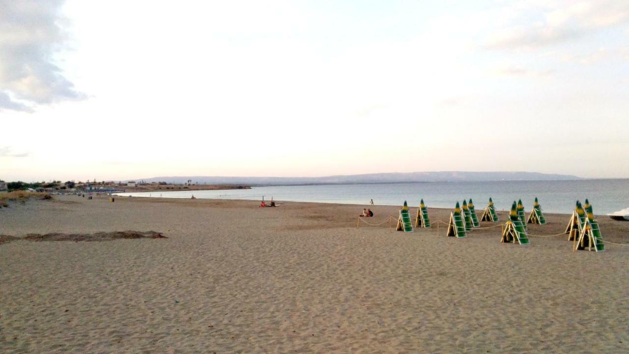 Giallomare Aparthotel Marzamemi Exterior foto